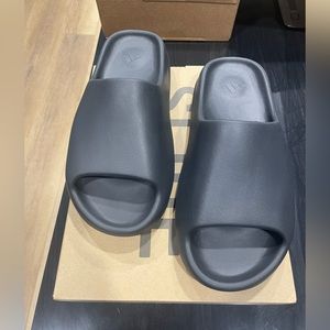 Authentic Yeezy Slides